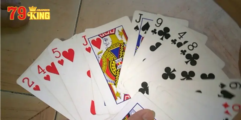 Chơi mậu binh như thế nào?